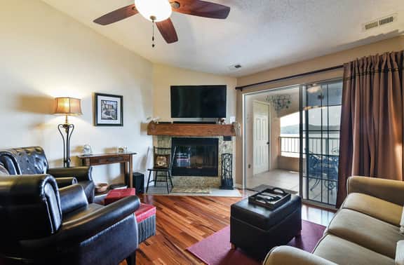 700 Emerald Point**